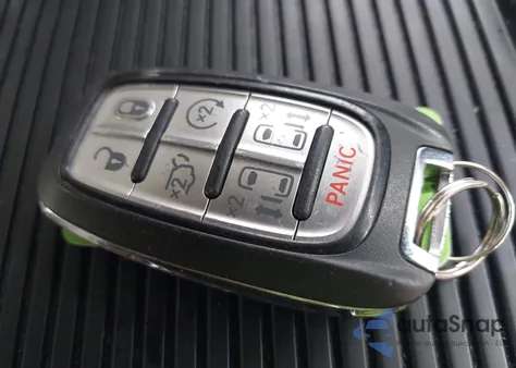 2019 Chrysler Pacifica Touring L Plus z USA, uszkodzony, nr VIN 2C4RC1EGXKR627372